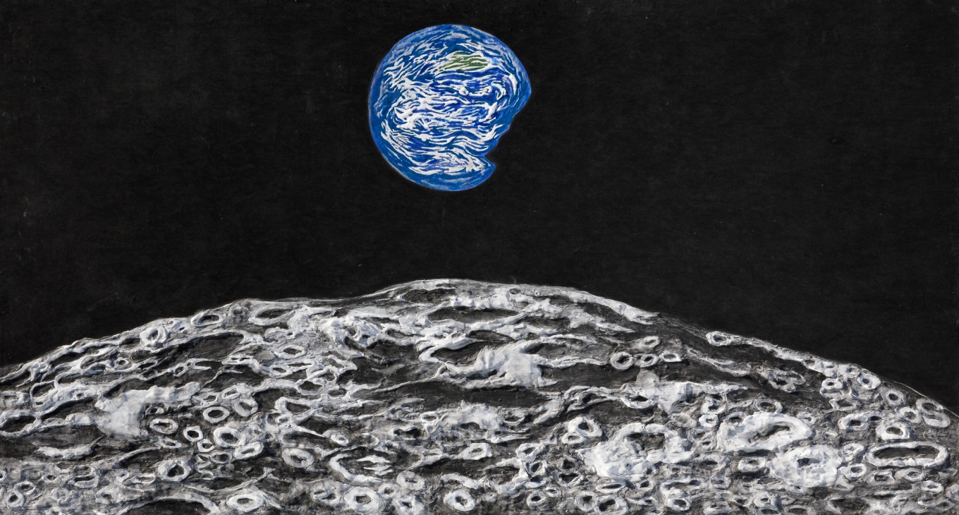 Traveling on Earth/ 달에서 지구가 떠오르는 모습을 보고 있으면, 지구 속 모든 생명체들이 지구를 여행하러 온 작은 존재들이라는 생각이 든다.