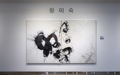 선의유희 - 回의변주10  ㅣ  이번 작업의 주된 것은 문자의 상징성에 두고 있다. 回의 變奏가 그것이다. 