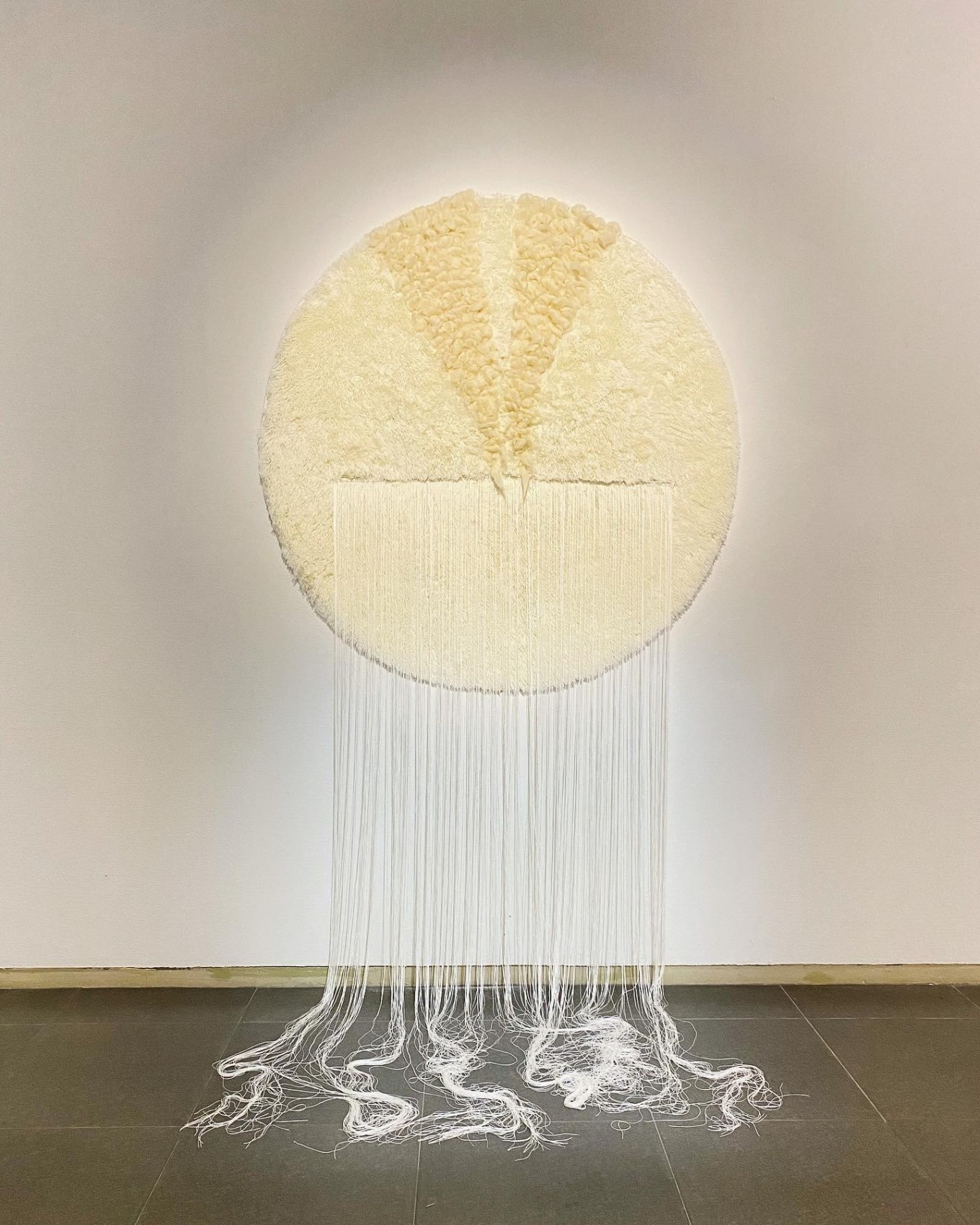 말랑하고 촘촘한 _ Rug, 양모, 실  가변사이즈 2021