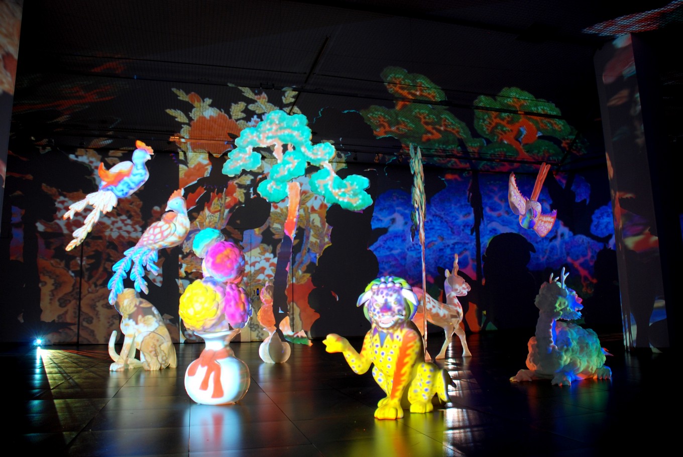 이상한 나라의 민화이야기 / 3D printing, projection mapping / 3min movie / 2019